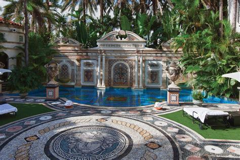 casa di versace a miami indirizzo|versace mansion miami beach fl.